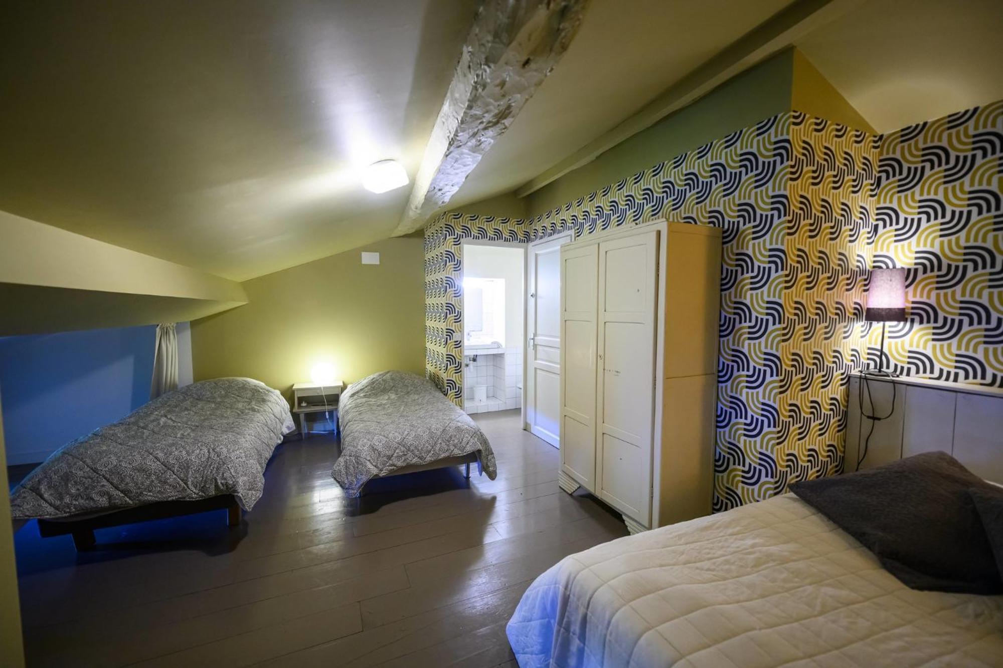 Hotel L'Apouticayre à Montaut  Extérieur photo